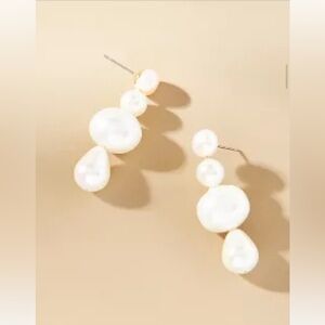 Anthropologie Varied Pearl Earrings NWT